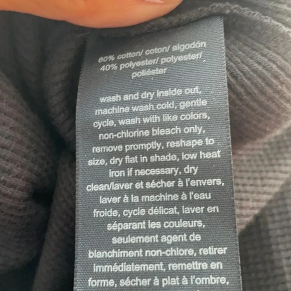 Tommy Hilfiger navy waffle weave top, neck zipper, cowl neck. Women’s size 1X - Picture 9 of 11